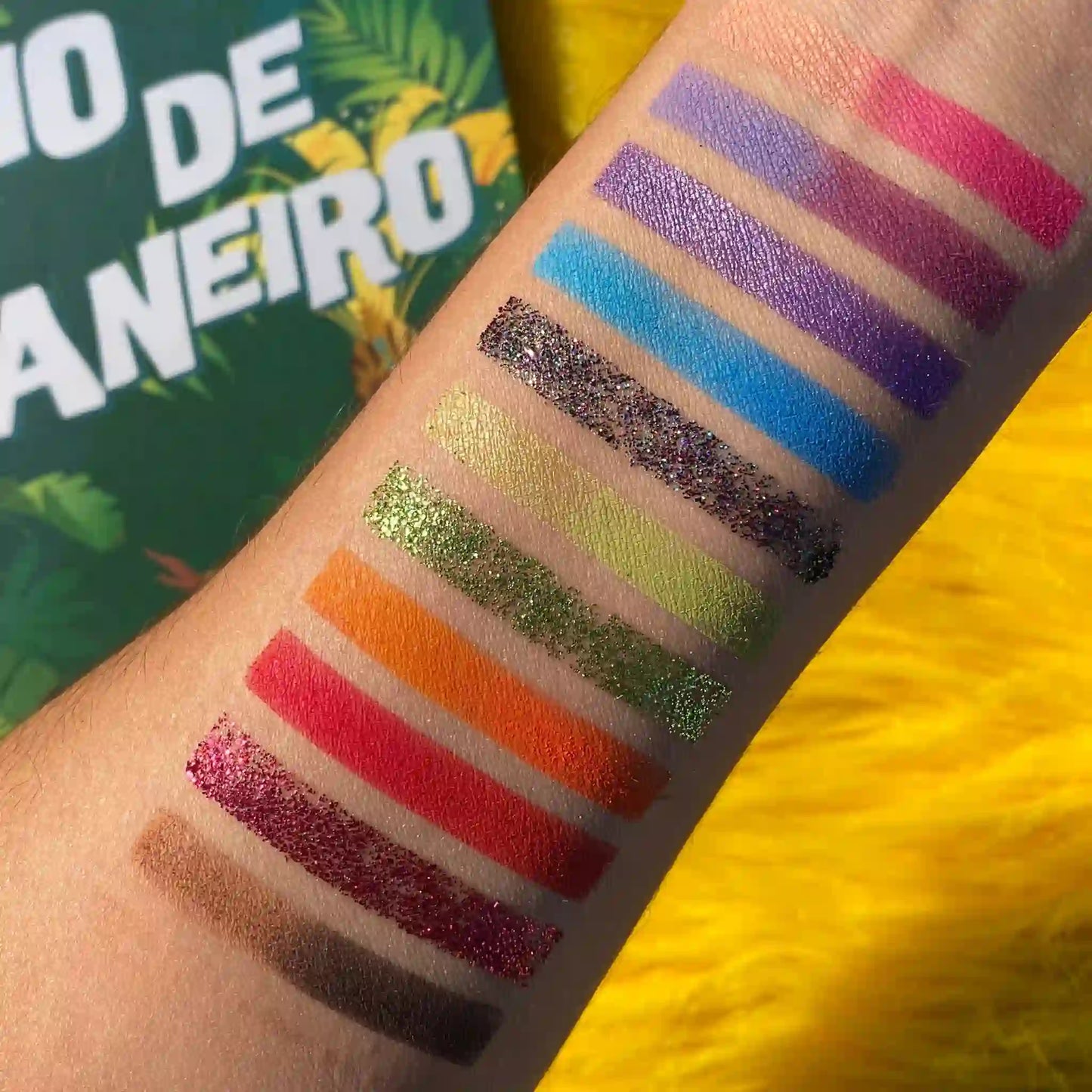 Rio De Janeiro Eyeshadow Palette, Best Eyeshadow Palette, shimmer eyeshadow palette, matte eyeshadow palette, colorful eyeshadow palette.