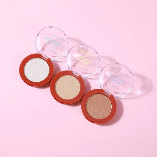 Show Stopper: Shimmer Highlighter, shimmer highlight, shimmer highlighter, shimmer highlight powder.