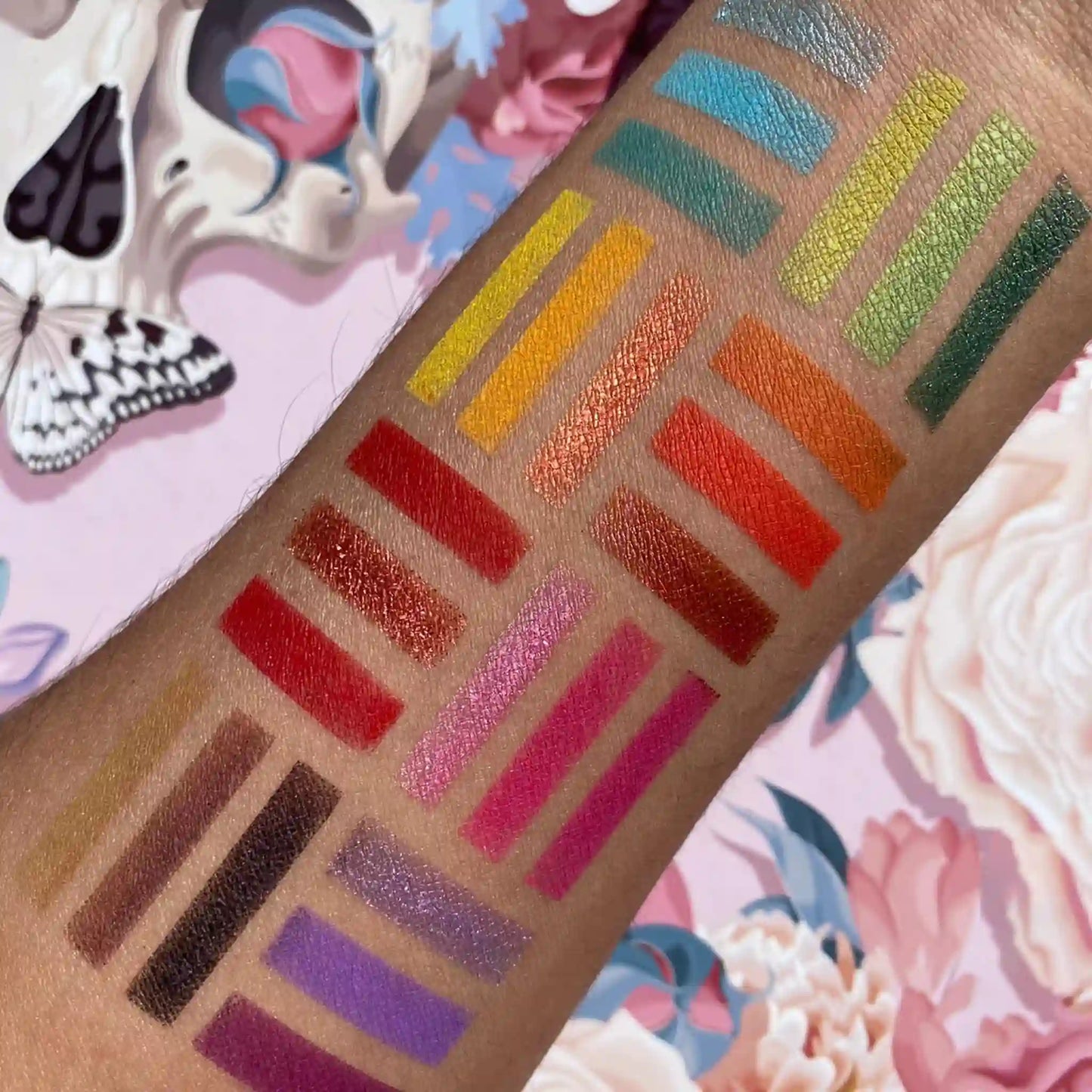 Vintage Bloom Eyeshadow Palette, best makeup eyeshadow palette, best eyeshadow palette, Vintage Eyeshadow Palette.