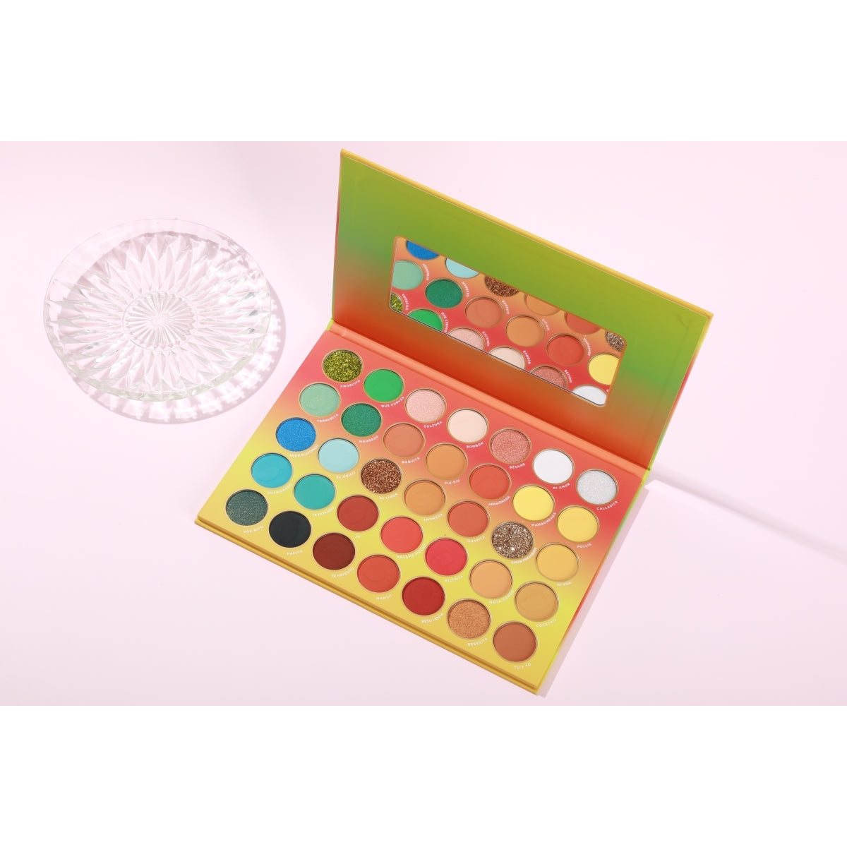 QUE MANGO II EYESHADOW PALETTE