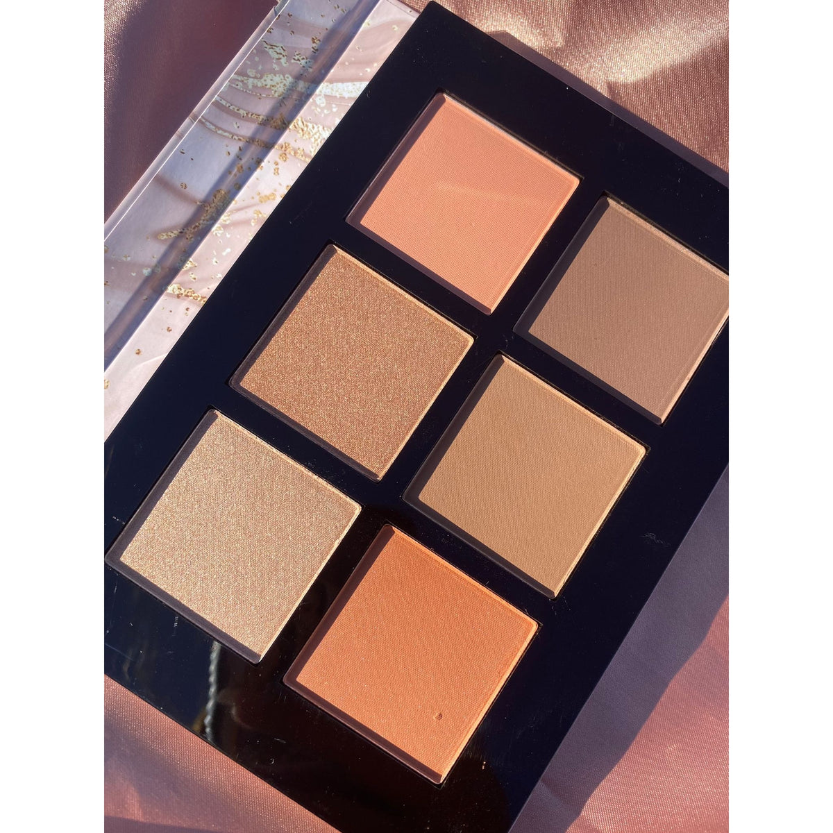Blush Bronze & Highlight Blush and Highlight Palette