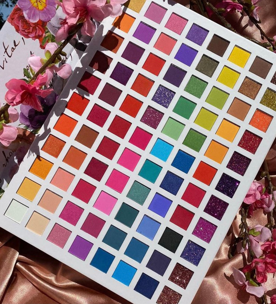 Vintage Beauty Eyeshadow Palette