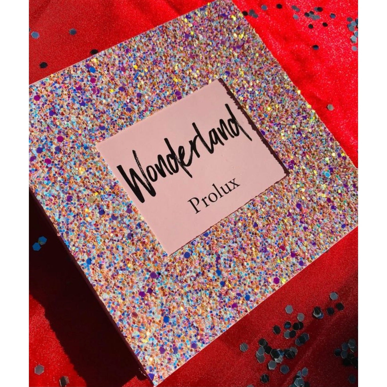 Wonderland Eyeshadow Palette, neutral eyeshadow palette, purple eyeshadow, shimmer eyeshadow palette