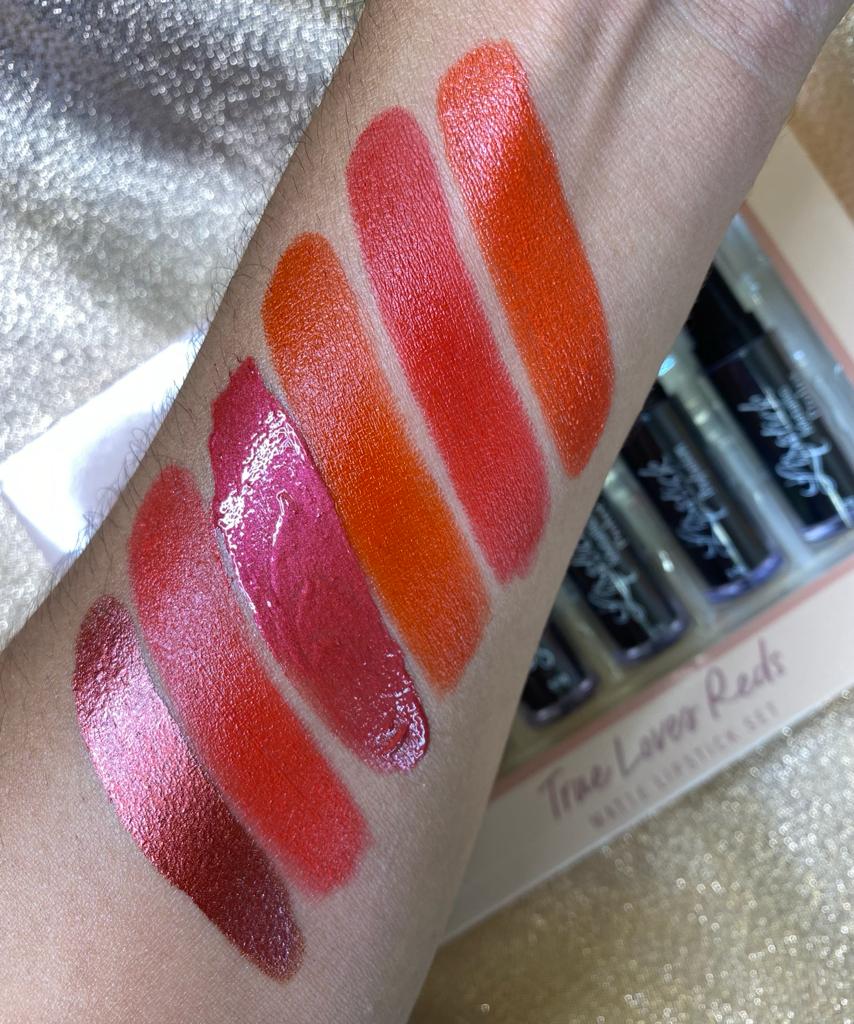 True Loves Reds Lipstick Set