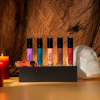 Brillo de labios mate de larga duración.