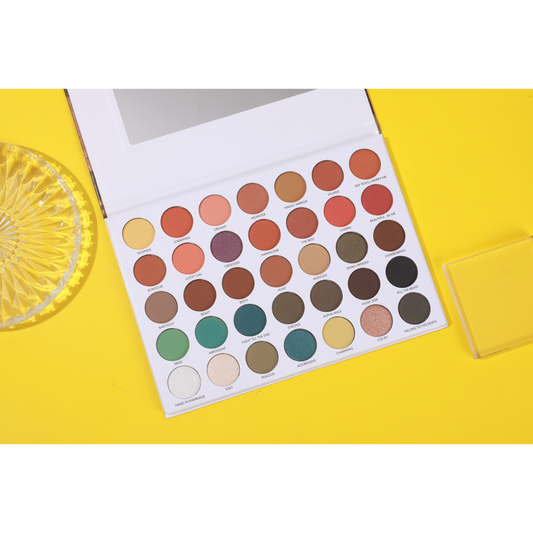 The Hunter Eyeshadow Palette