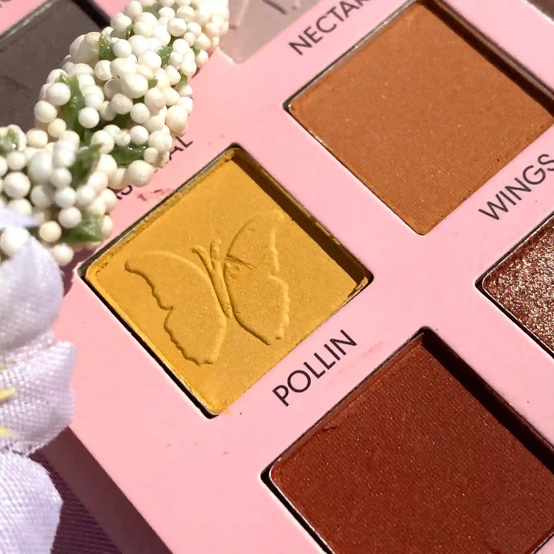 Monarka Eye Shadow Palette, shimmer eye shadow palette, matte eye shadow palette