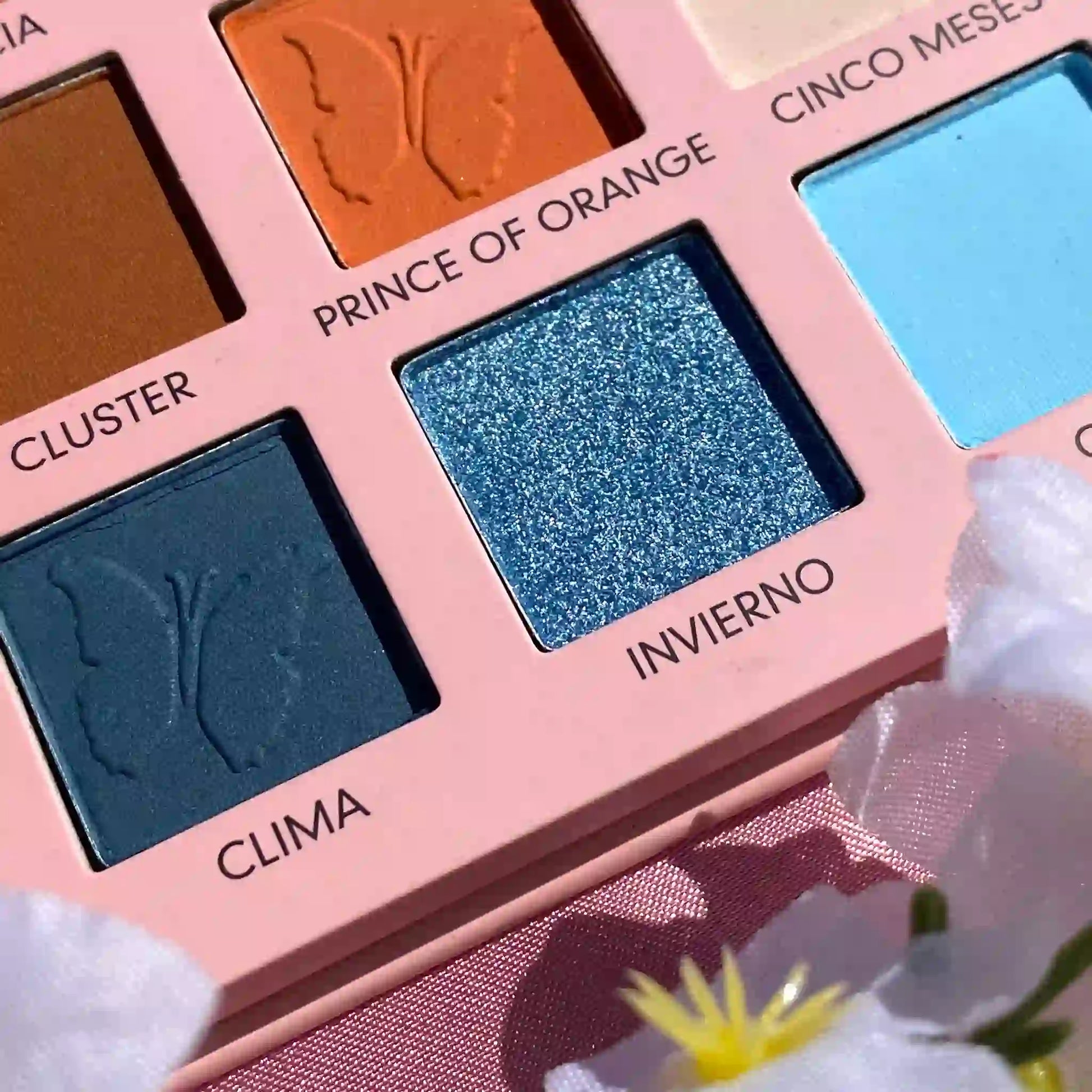 Monarka Eye Shadow Palette, shimmer eye shadow palette, matte eye shadow palette