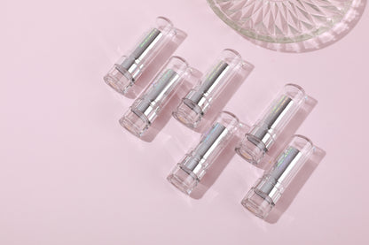 LABIALES POUT ABOUT