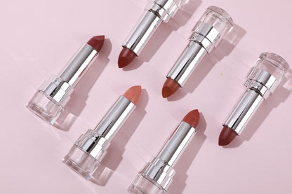 LABIALES POUT ABOUT