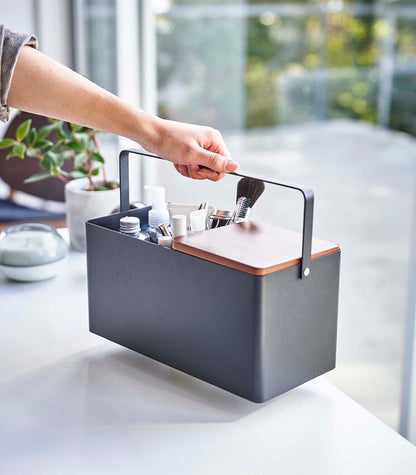 Organizador de Maquillaje con Espejo - Acero + Madera