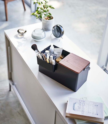 Organizador de Maquillaje con Espejo - Acero + Madera